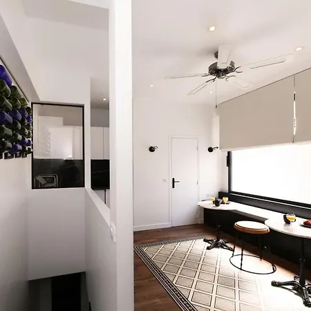 Proche Des Celebres Puces De 4p *