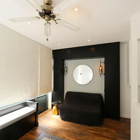 Proche Des Celebres Puces De 4p Apartament *