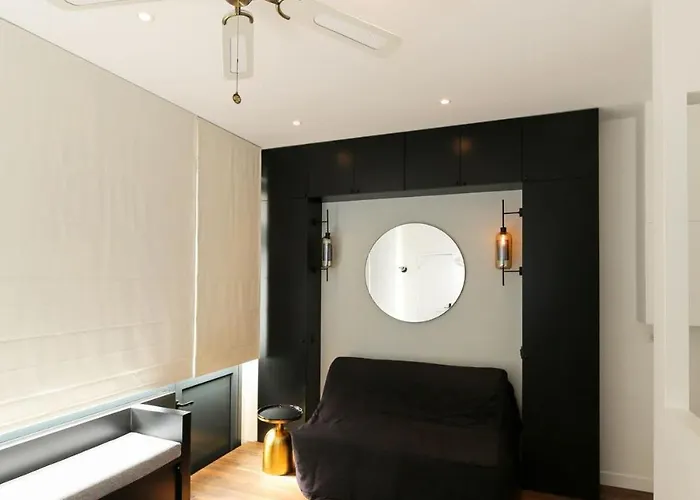 Proche Des Celebres Puces De 4p Apartamento *